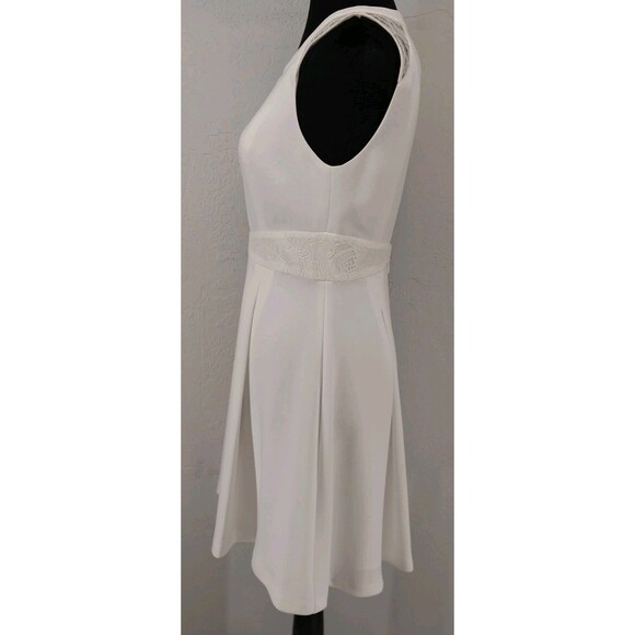 BCBGeneration White Lace Skater Deep V Plunge Cut Out Mini Dress Size 4 - Picture 4 of 9
